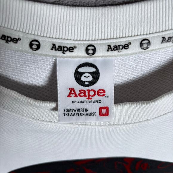 AAPE Universe Crewneck Sweater White Red Logo Size M - Picture 7 of 13